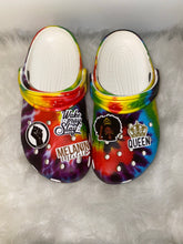 Load image into Gallery viewer, Queen Shoe Charm
